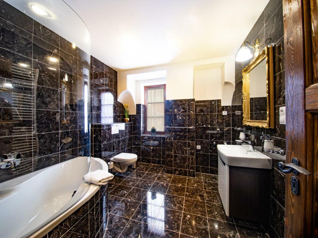 Residence Safari Resort - Chateau Borovany  Екстер'єр фото