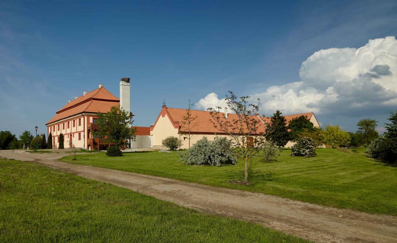 Residence Safari Resort - Chateau Borovany  Екстер'єр фото